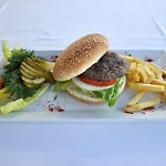 לינה וארוחת בוקר Knidos *