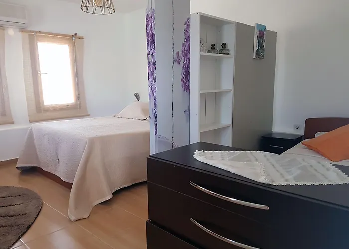 Knidos فندق مبيت وإفطار *