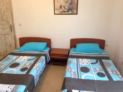 Knidos فندق مبيت وإفطار *
