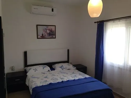 Knidos فندق مبيت وإفطار *