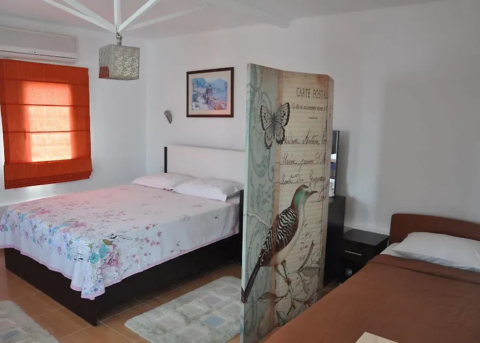 Bed & Breakfast Knidos