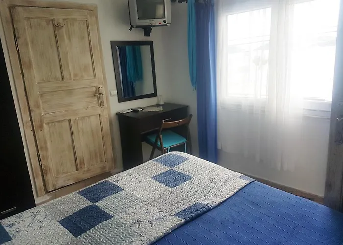 Knidos فندق مبيت وإفطار غولتوركبوكو