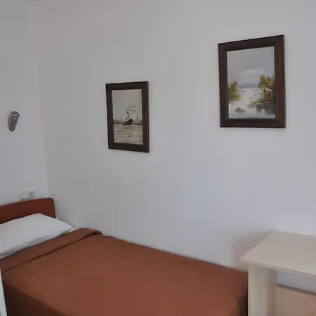 Oda ve Kahvaltı Knidos Göltürkbükü