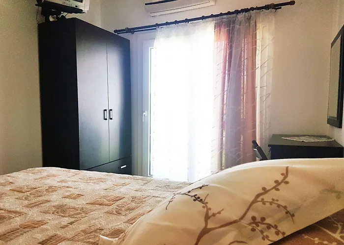 Knidos ベッド・アンド・ブレックファスト ゴルトゥルブク